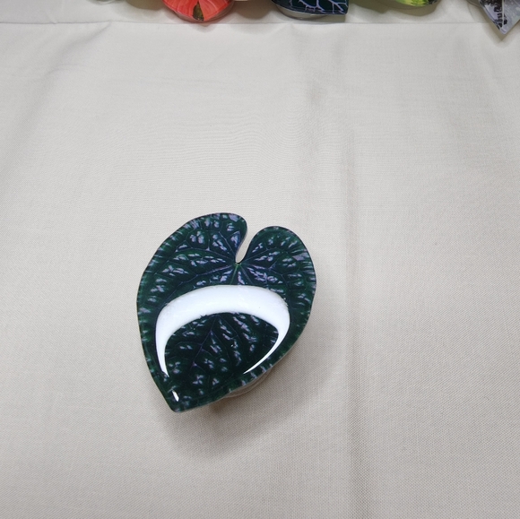 Pop socket leaf 🍃 - Picture 2 of 3